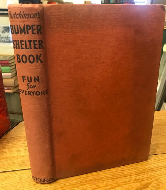Image for Hutchinson's Bumper Shelter Book : Fun For Everyone, 1,000 Games, Puzzles, Cross Words, Conundrums